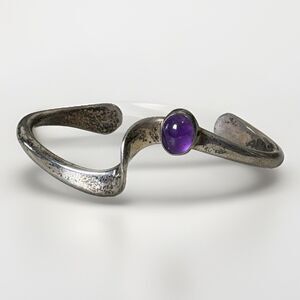 Vintage Native Richard Aguilar Santo Domingo Amethyst Sterling Bracelet